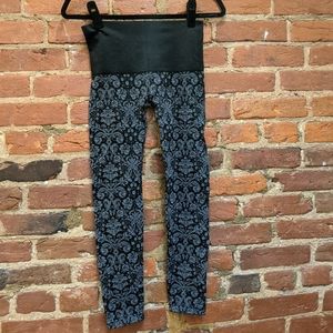 Soma high-waisted sliming workout leggings